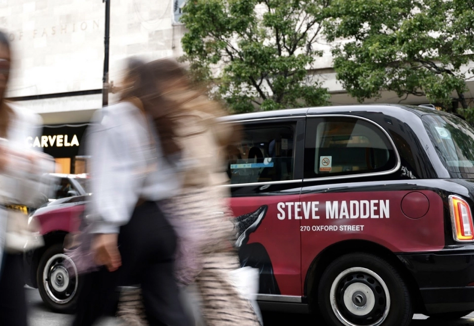 Drovo on vehicle advertising campaign for Steve Madden
